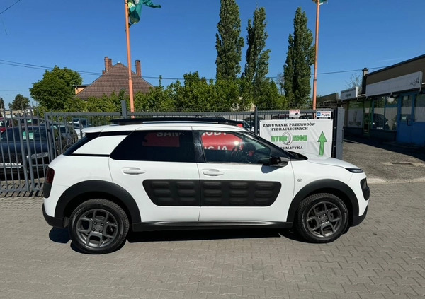 Citroen C4 Cactus cena 26900 przebieg: 71000, rok produkcji 2015 z Łochów małe 631